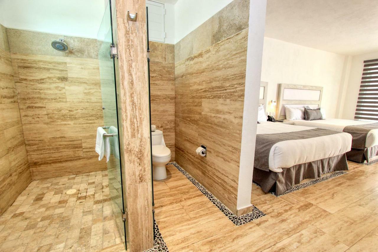 Hotel Splash Inn Alcocer Εξωτερικό φωτογραφία