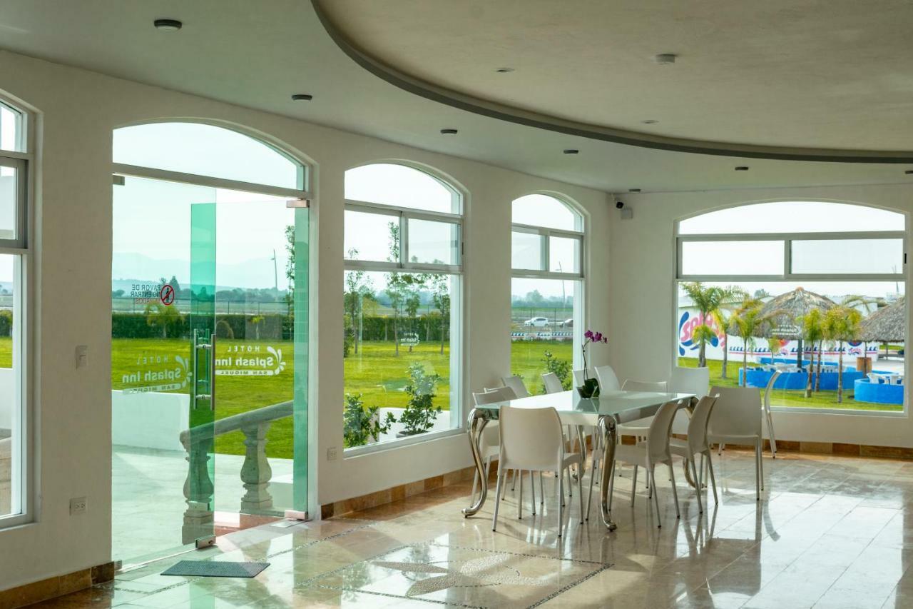 Hotel Splash Inn Alcocer Εξωτερικό φωτογραφία